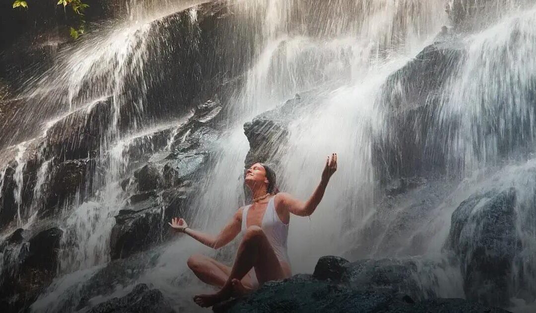 Meditação e Fototerapia: Luz e Serenidade na Prática