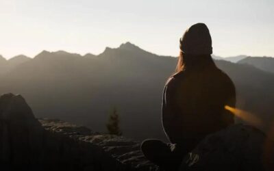 Meditação Transcendental: Descubra o Poder da Consciência Plena em 7 Passos